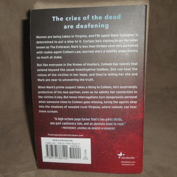 Sound of Darkness by Heather Graham Paperback 2022 Krewe of Hunters #36 - Picture 3 of 7